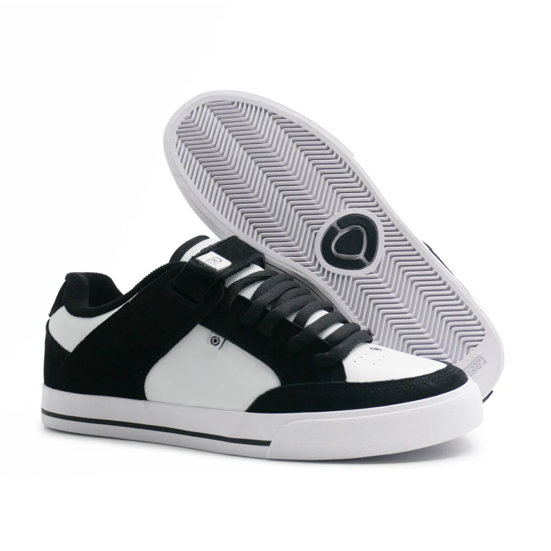 TENIS CIRCA 205 VULC NEGRO BLANCO