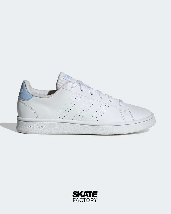 TENIS ADIDAS MUJER ADVANTAGE BASE EN COLOR BLANCO CON AZUL