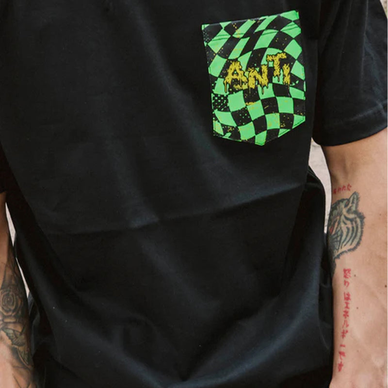 PLAYERA ANTIFASHION MELT NEGRO VERDE