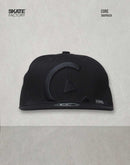 GORRA PLANA CORE SNAPBACK  MONOCROMO