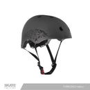 Patinar seguro es lo mejor que puedes hacer antes de ponerte los patines. No importa si patinas freeskate, en línea, agresivo o quads, protegete de cualquier golpe con este  Casco marca Flying Eagle color negro con ajuste craneal, almohadillas internas y 2 capas de protección ajustable que hacen un casco ligero. Ideal para practicar skate de manera segura. Completa tu aprendizaje llena de confianza con tu casco. Encuéntralos en tu skate shop, Skate factory ®.